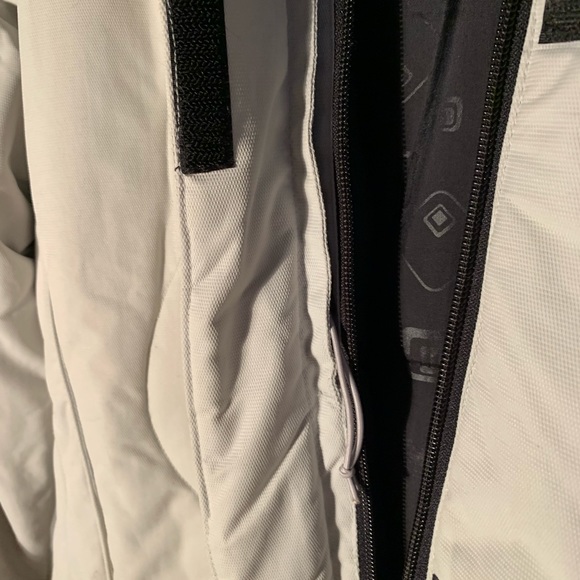 Era ski jacket - Picture 2 of 9